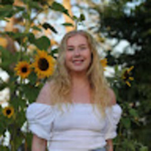 Meet your Posher, Zoe